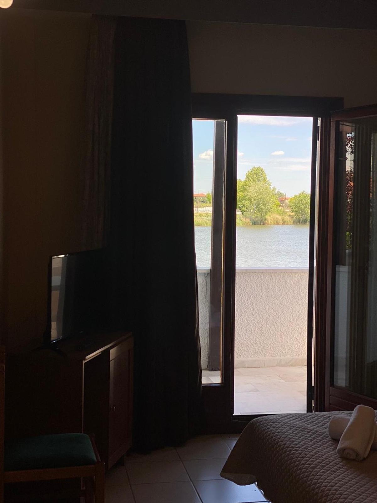 Thrassa Hotel Tycheron Номер фото